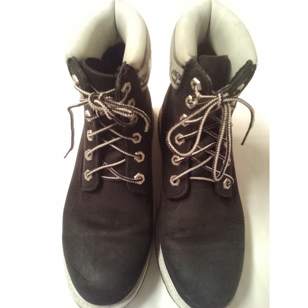 Women's Timberland Black Winter / Work Boots – Classic Padded Collar Style - Picture 4 of 13